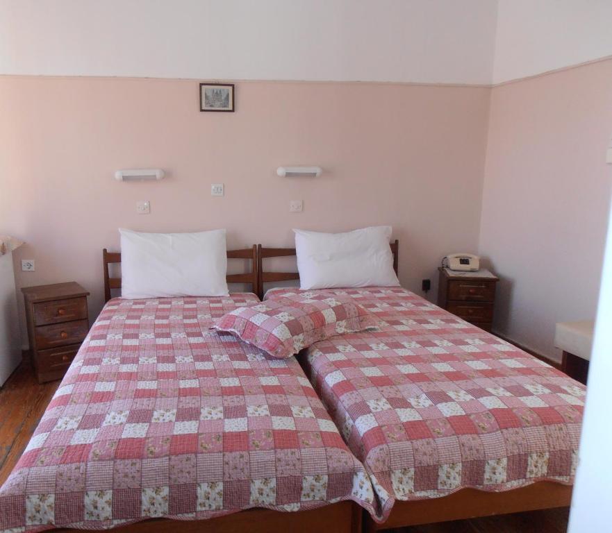 Hotel Bretagne Loutráki Kamer foto